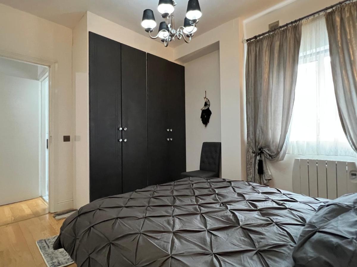Lovely Apartment In คอร์ก ภายนอก รูปภาพ