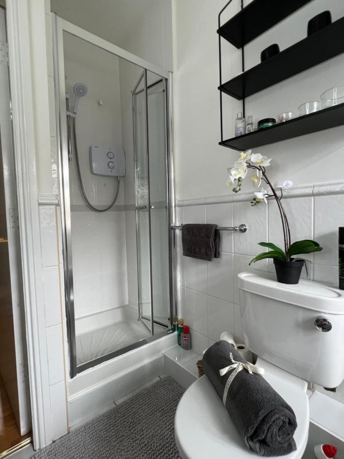Lovely Apartment In คอร์ก ภายนอก รูปภาพ