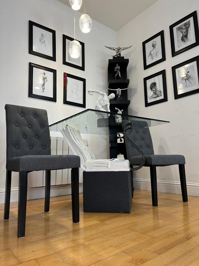 Lovely Apartment In คอร์ก ภายนอก รูปภาพ