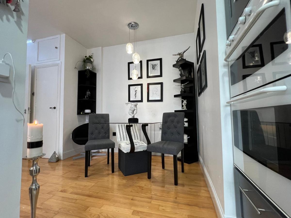 Lovely Apartment In คอร์ก ภายนอก รูปภาพ